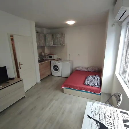 Sun стамат икономов 11 아파트 플로브디프