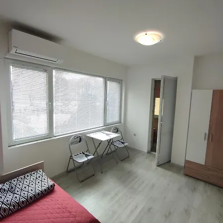 Апартамент Sun стамат икономов 11 *